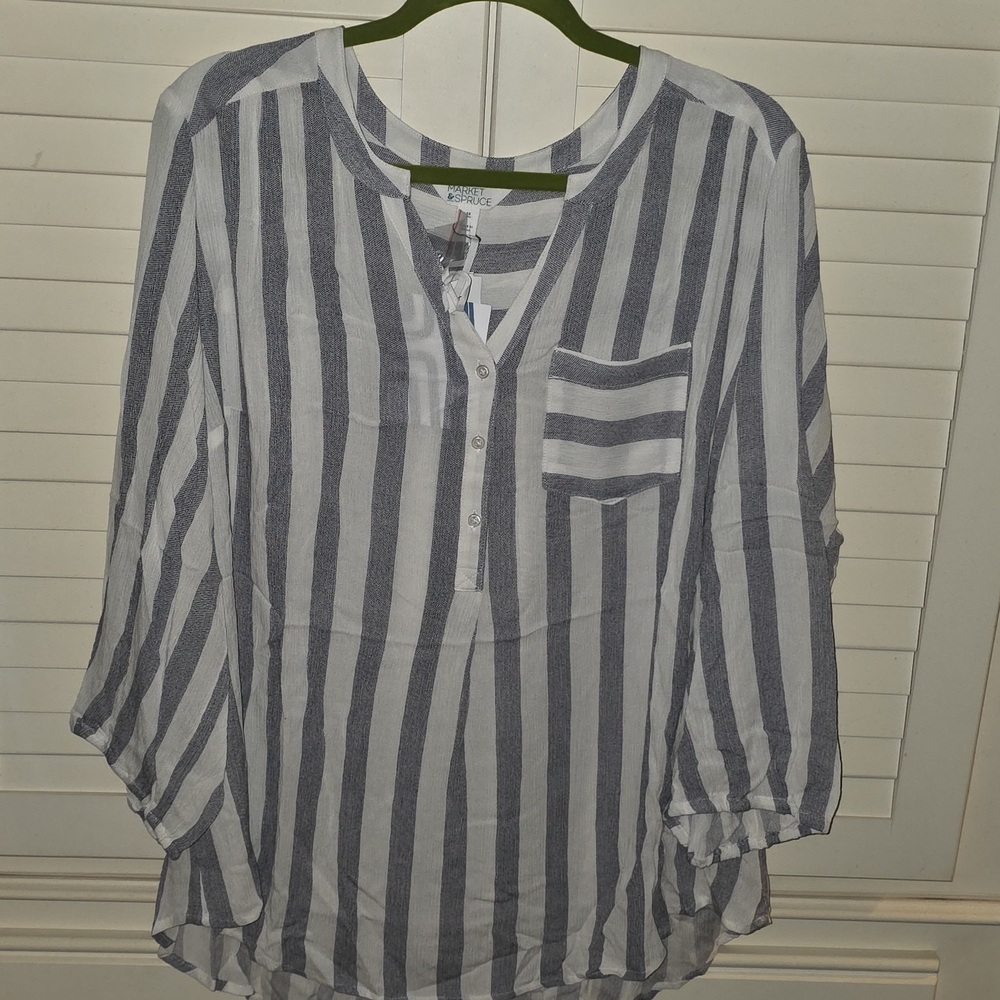 Market and Spruce Blue and White Relaxed Blouse with Mandarin Collar
